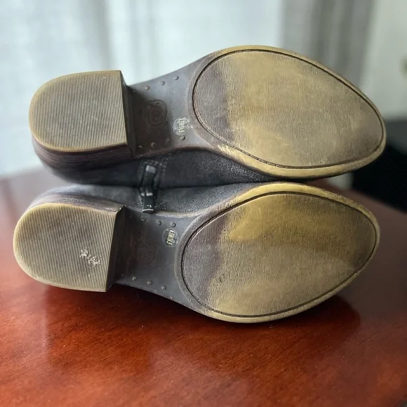 Lucky Brand Basel Printed Suede Ankle Booties Side Zip Block Heel 6.5 - Picture 8 of 8